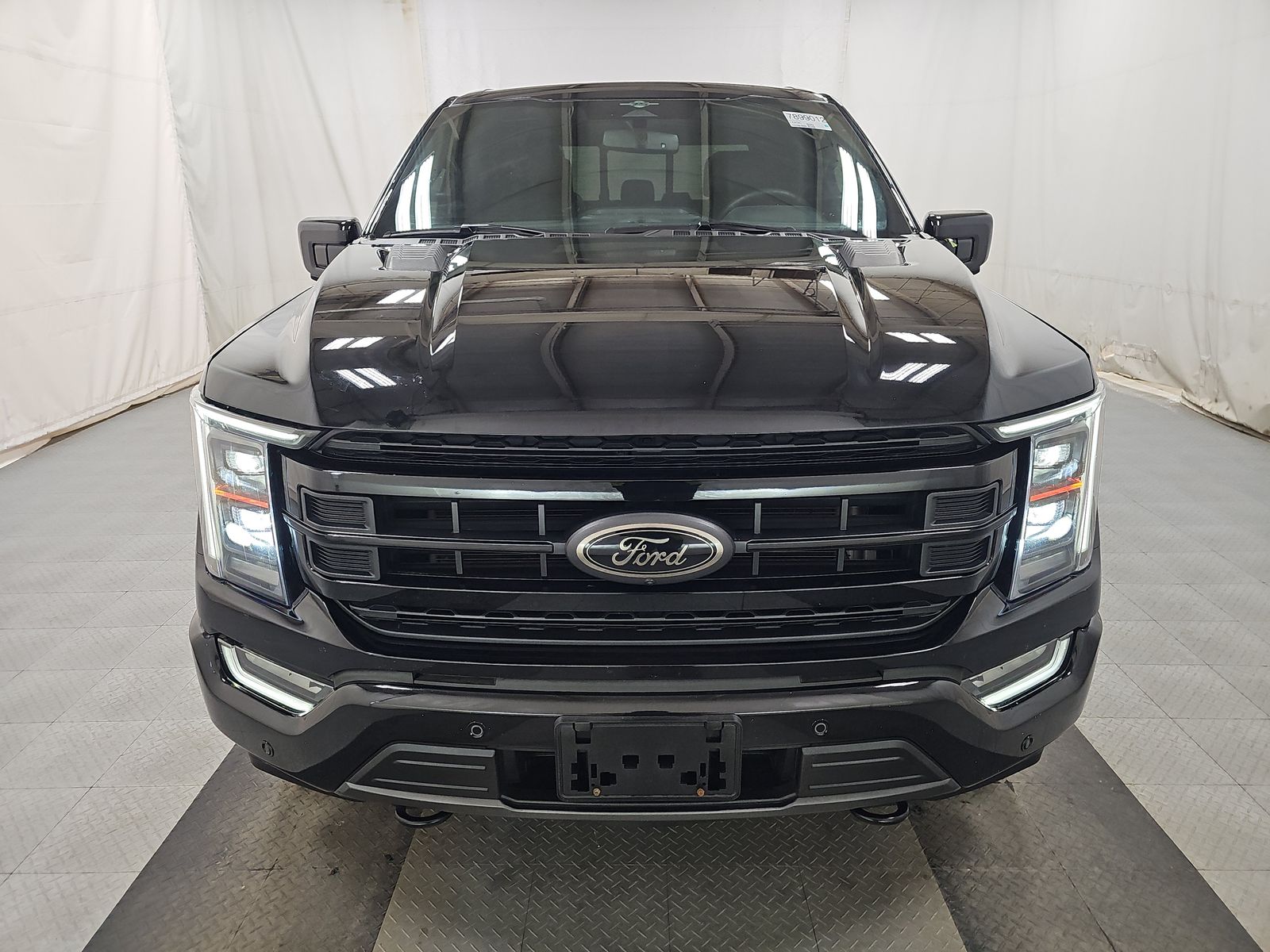 2023 Ford F-150 Lariat AWD
