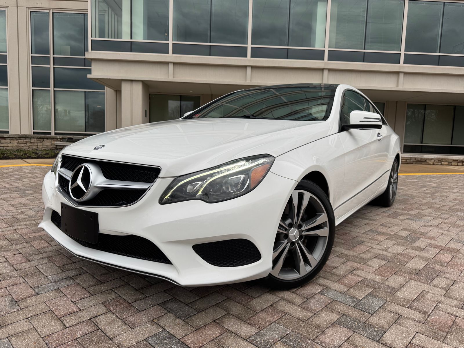 2016 Mercedes-Benz E 400 4MATIC Coupe