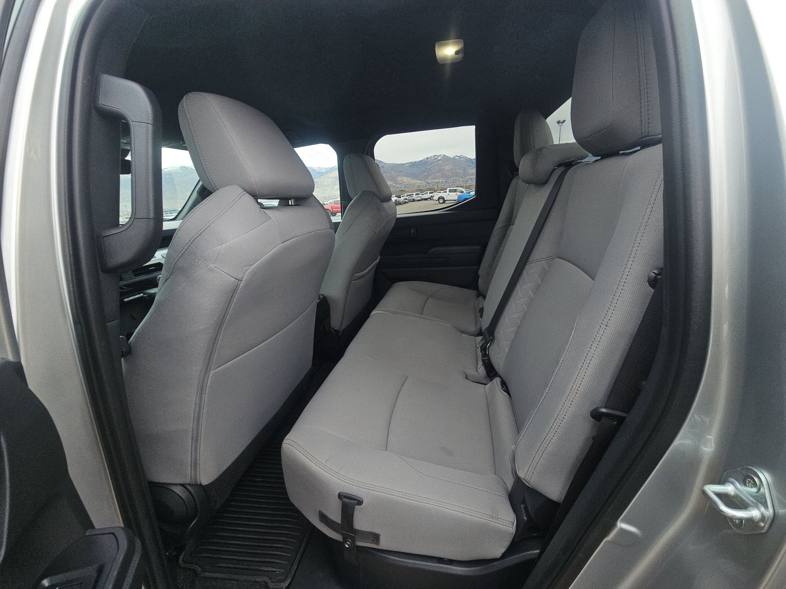 2024 Toyota Tacoma SR5 AWD