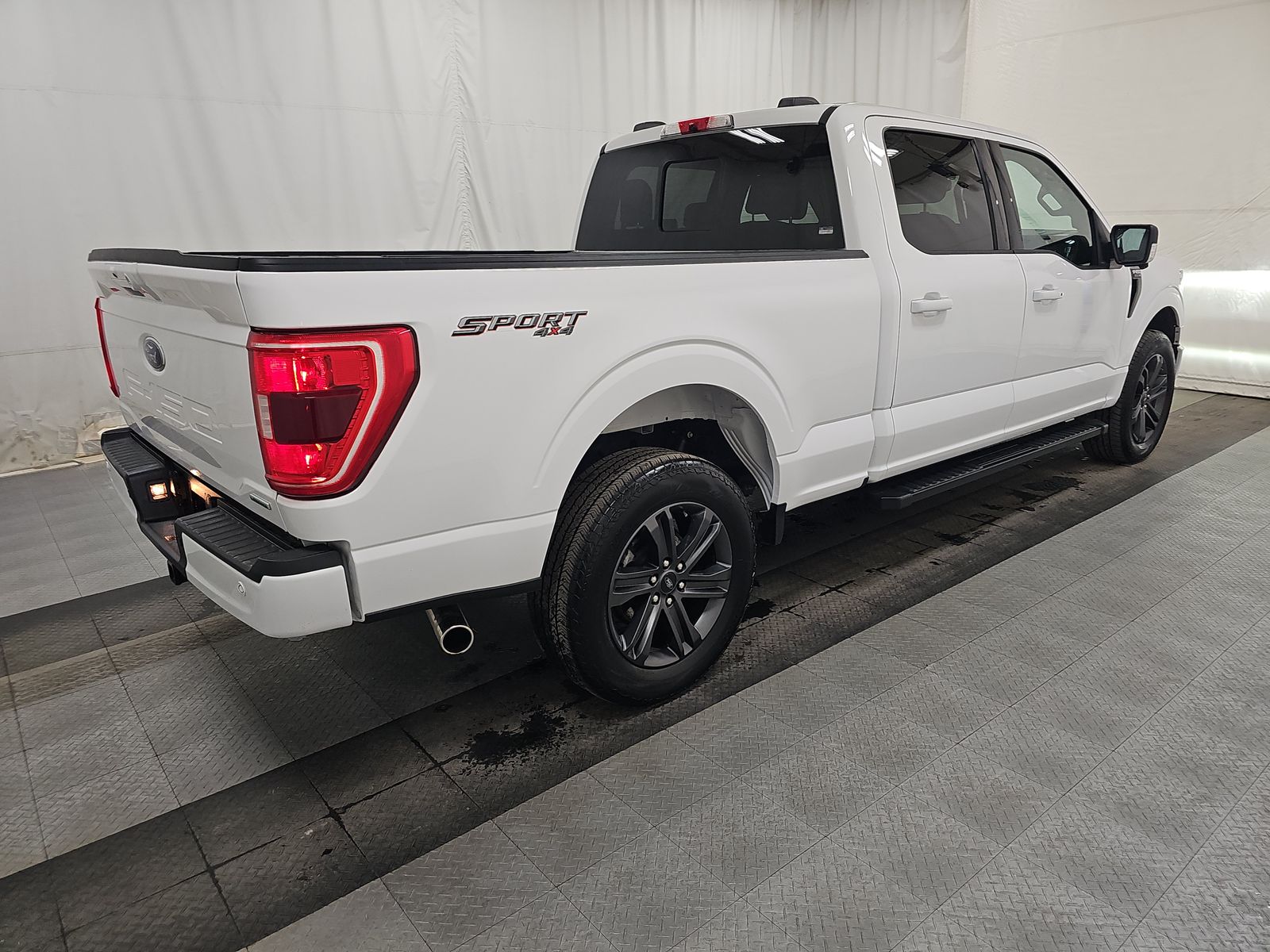 2023 Ford F-150 XLT AWD