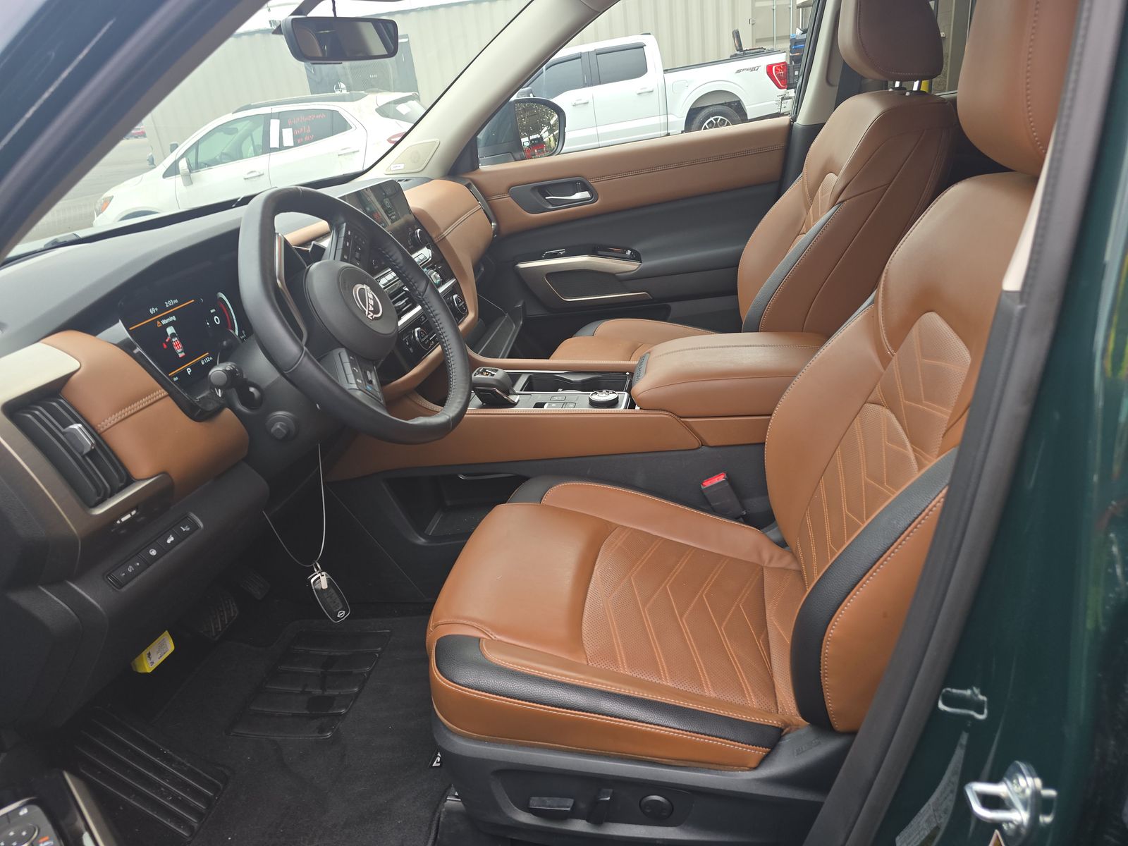 2024 Nissan Pathfinder Platinum AWD