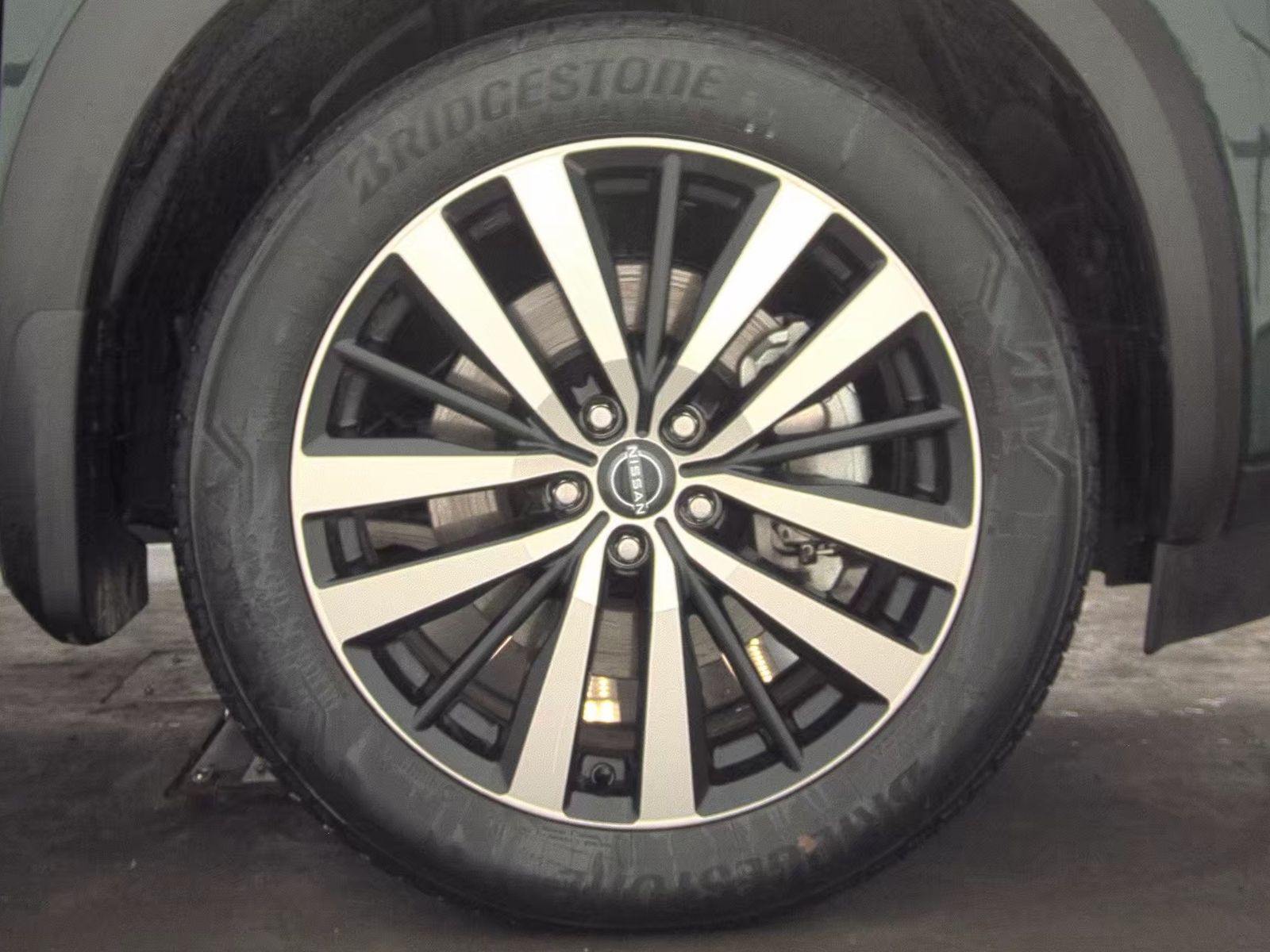 2024 Nissan Pathfinder Platinum AWD