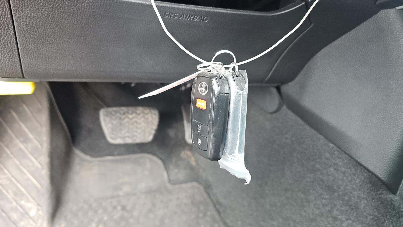 2024 Toyota Tacoma SR5 AWD