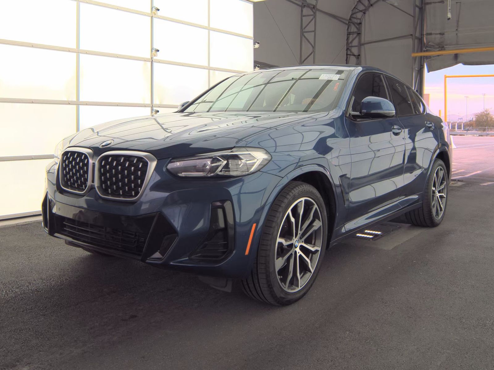 2023 BMW X4 xDrive30i AWD