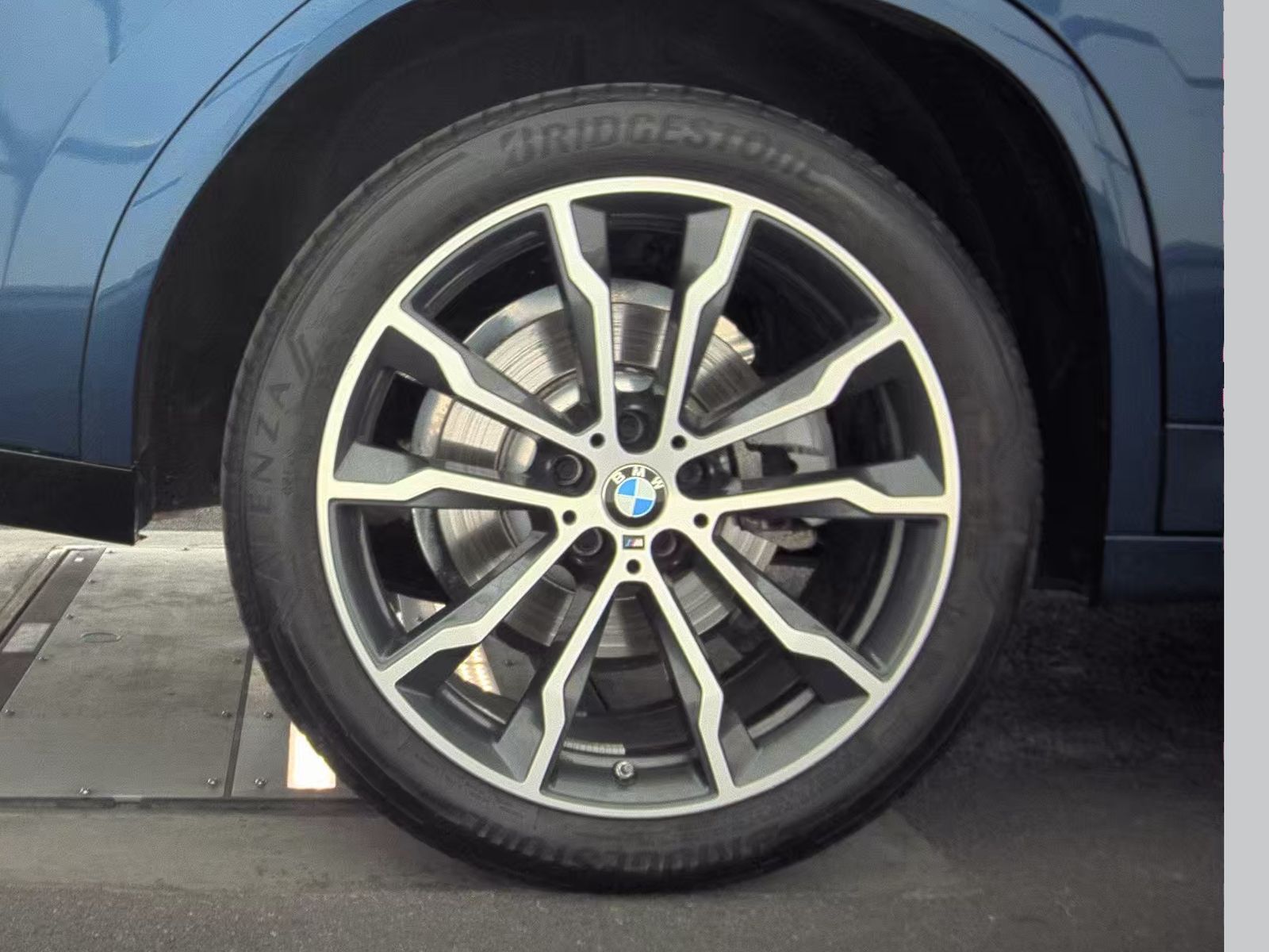 2023 BMW X4 xDrive30i AWD