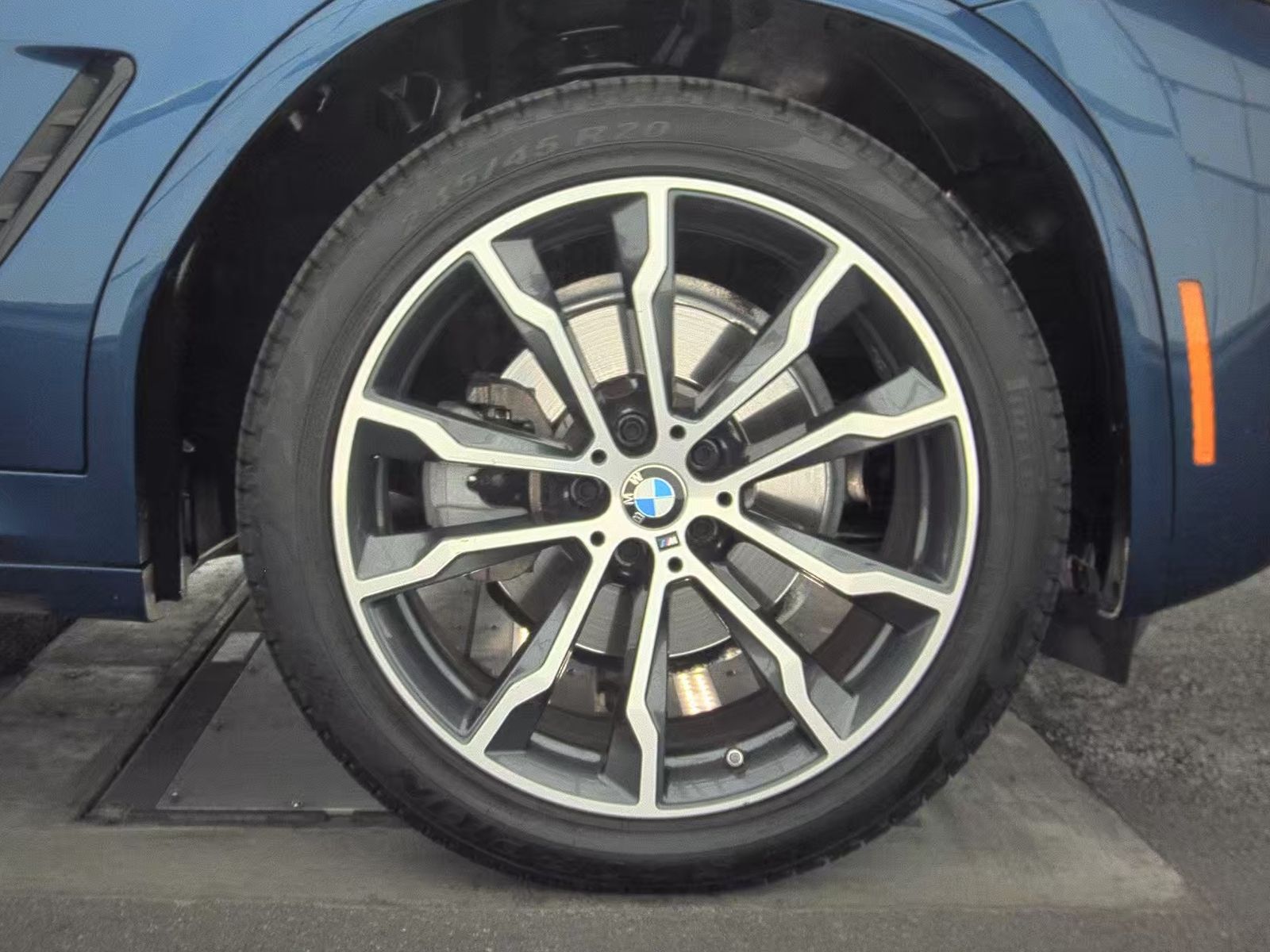 2023 BMW X4 xDrive30i AWD