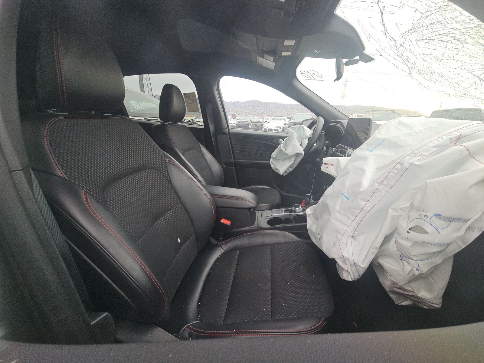 2025 Ford Escape ST-Line AWD