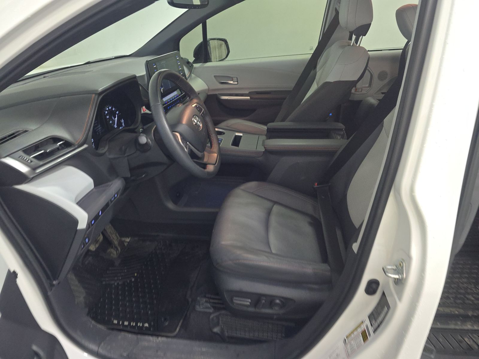 2024 Toyota Sienna XSE AWD