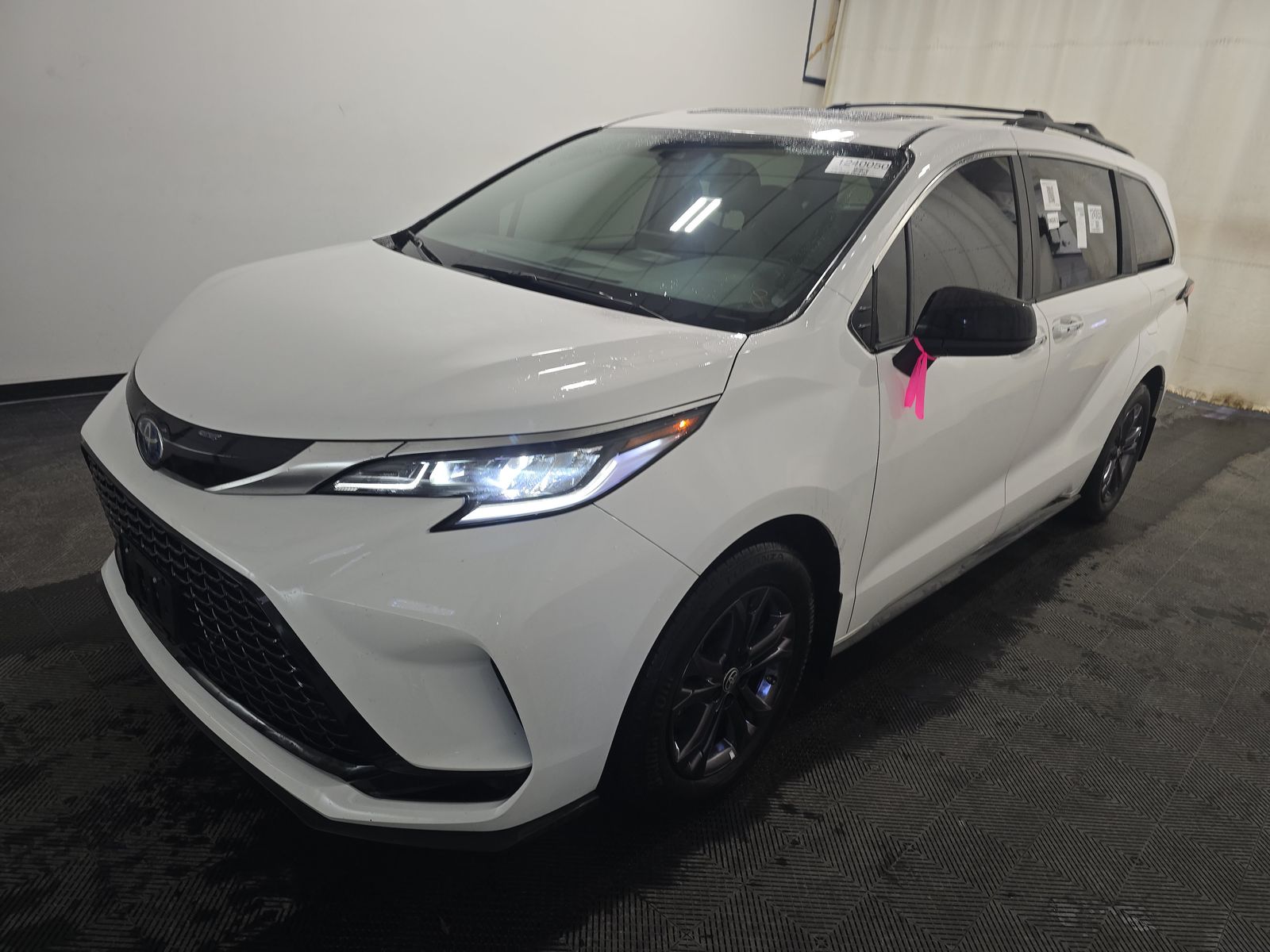 2024 Toyota Sienna XSE AWD