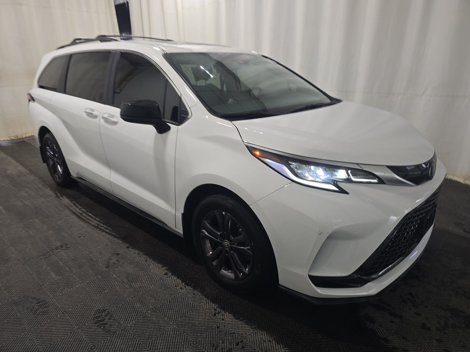 2024 Toyota Sienna XSE AWD