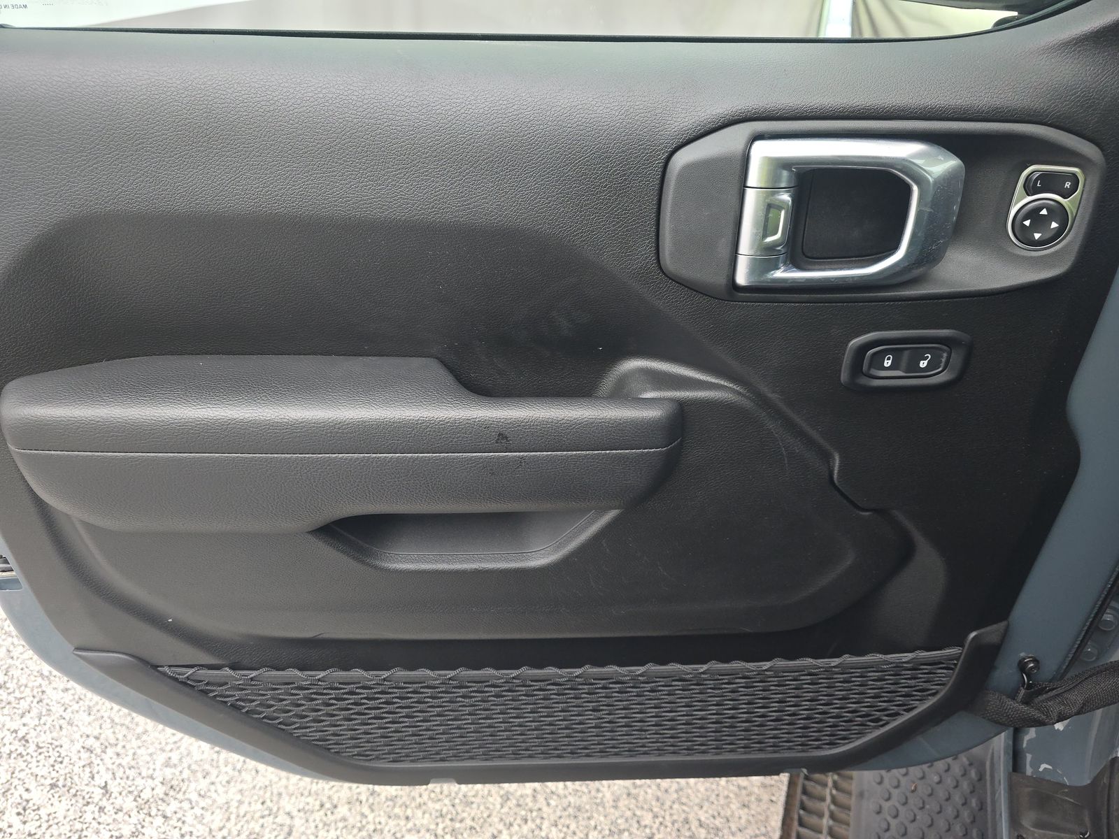 2024 Jeep Wrangler Willys AWD