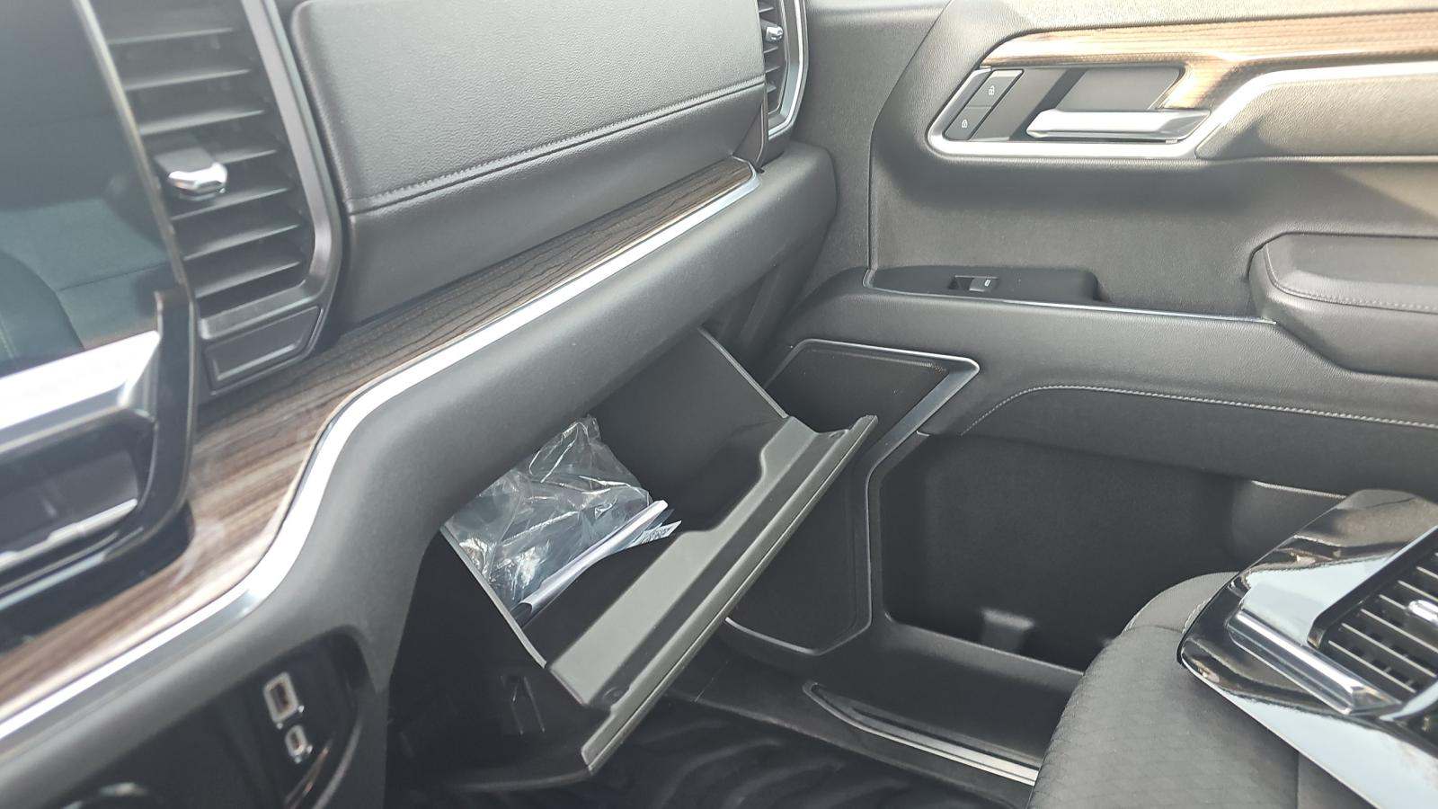 2023 Chevrolet Silverado 1500 LT AWD