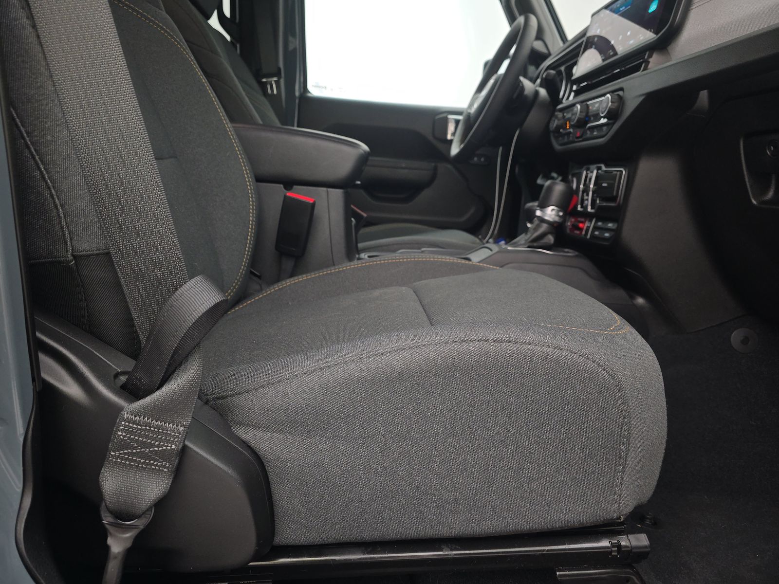 2024 Jeep Wrangler Willys AWD