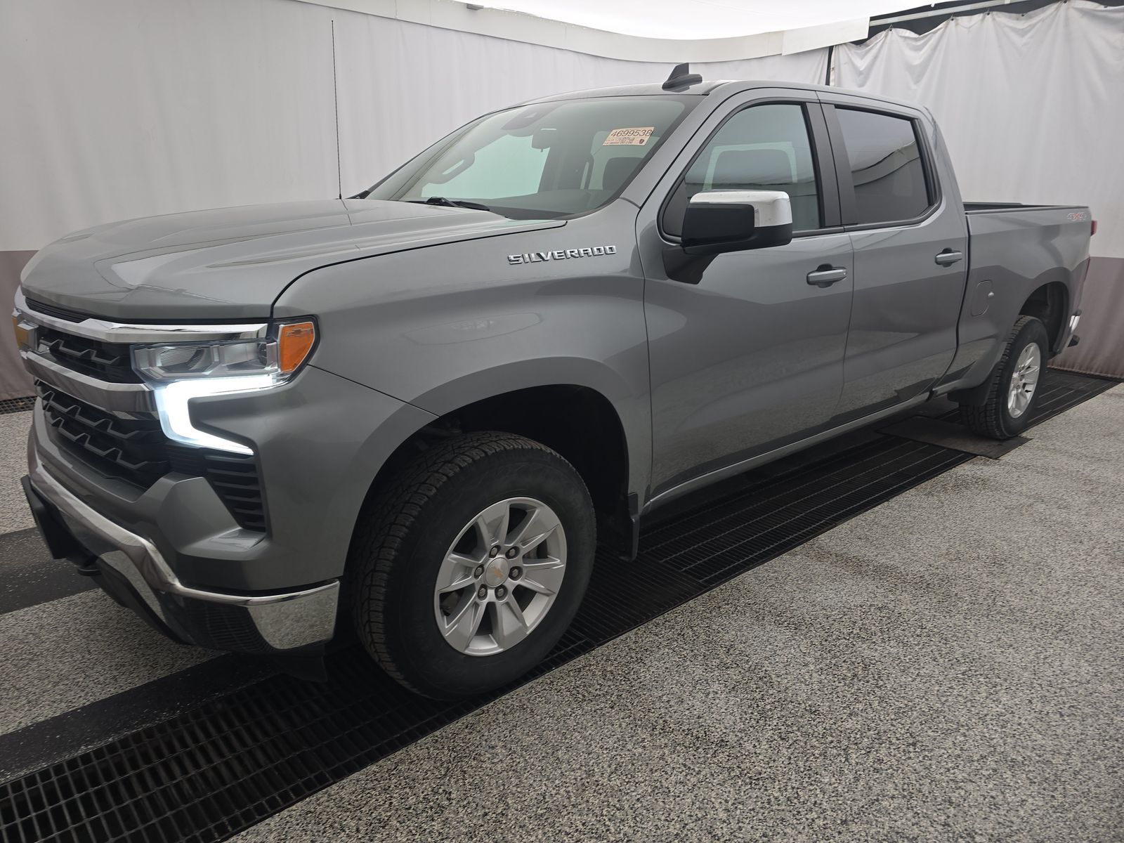 2023 Chevrolet Silverado 1500 LT AWD