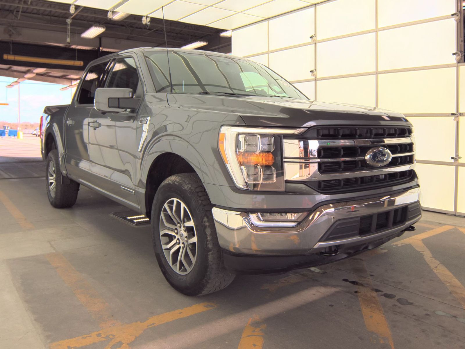 2022 Ford F-150 Hybrid Lariat AWD