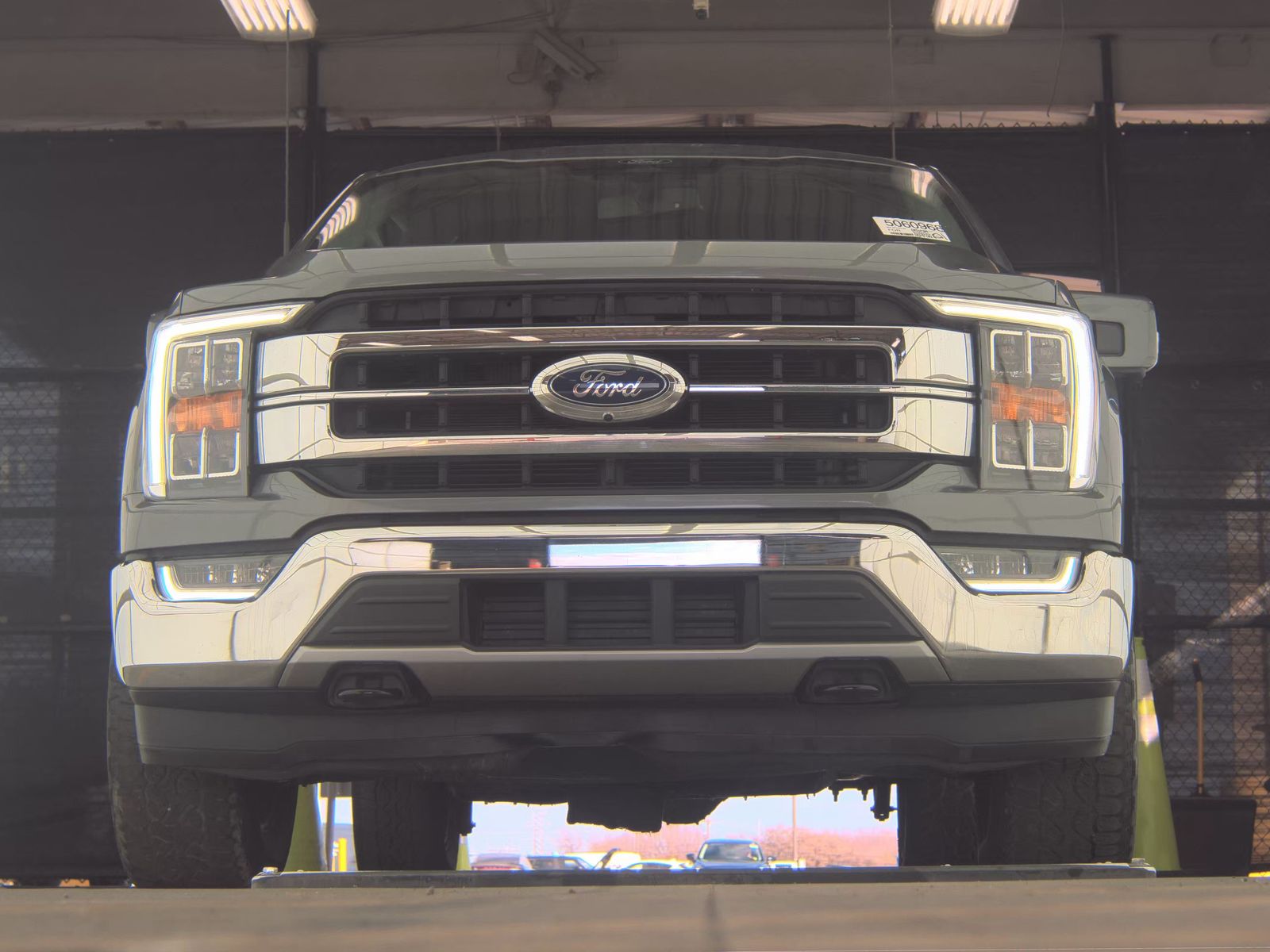 2022 Ford F-150 Hybrid Lariat AWD