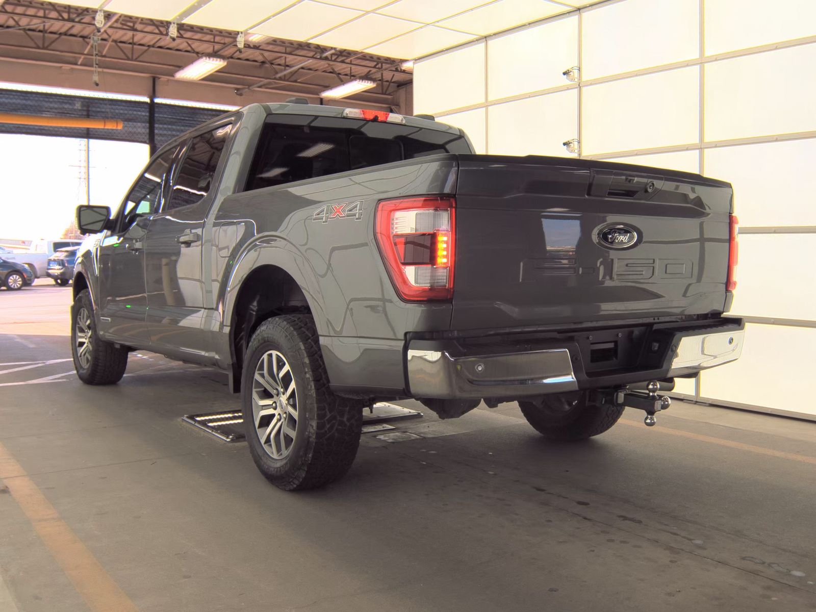 2022 Ford F-150 Hybrid Lariat AWD