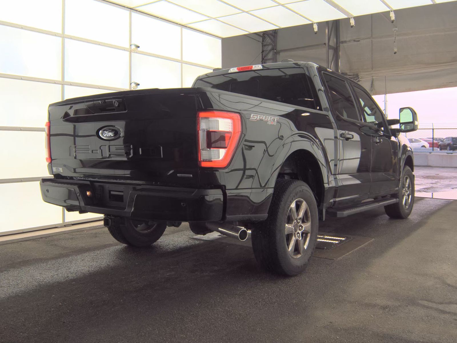 2023 Ford F-150 Lariat AWD