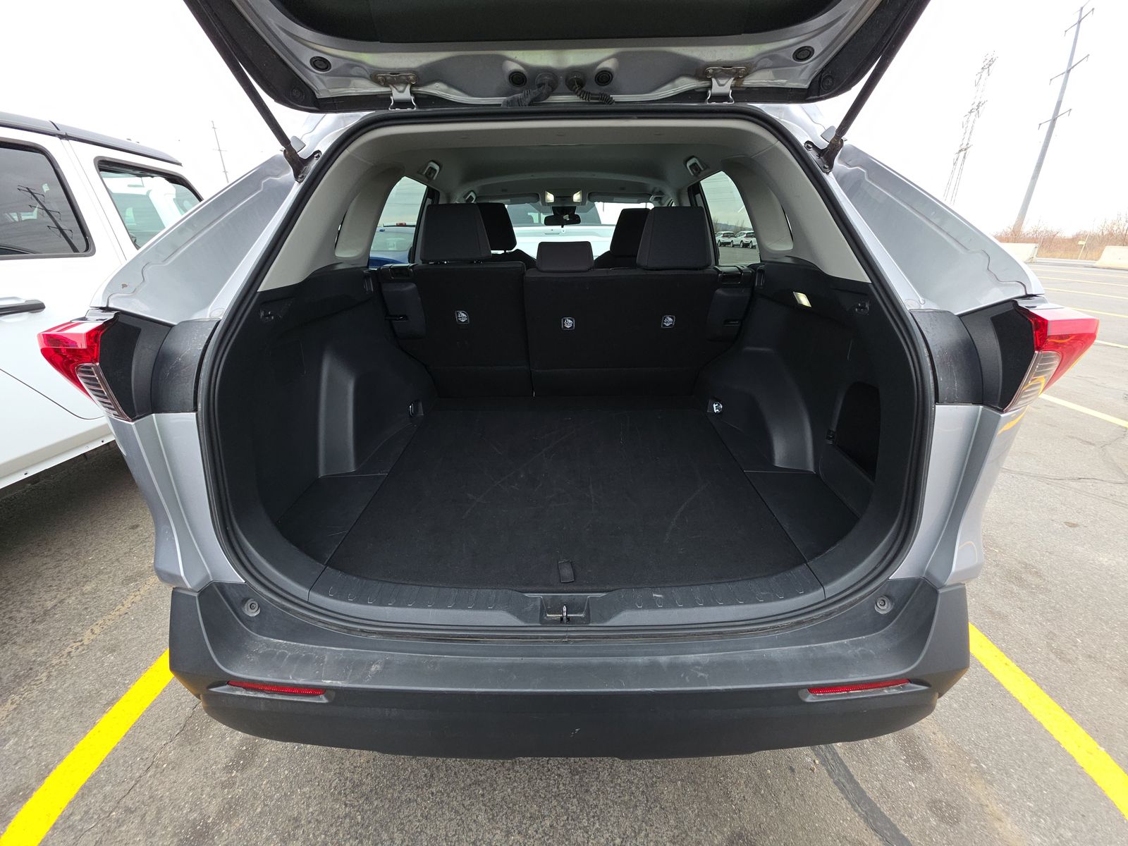 2024 Toyota RAV4 LE AWD