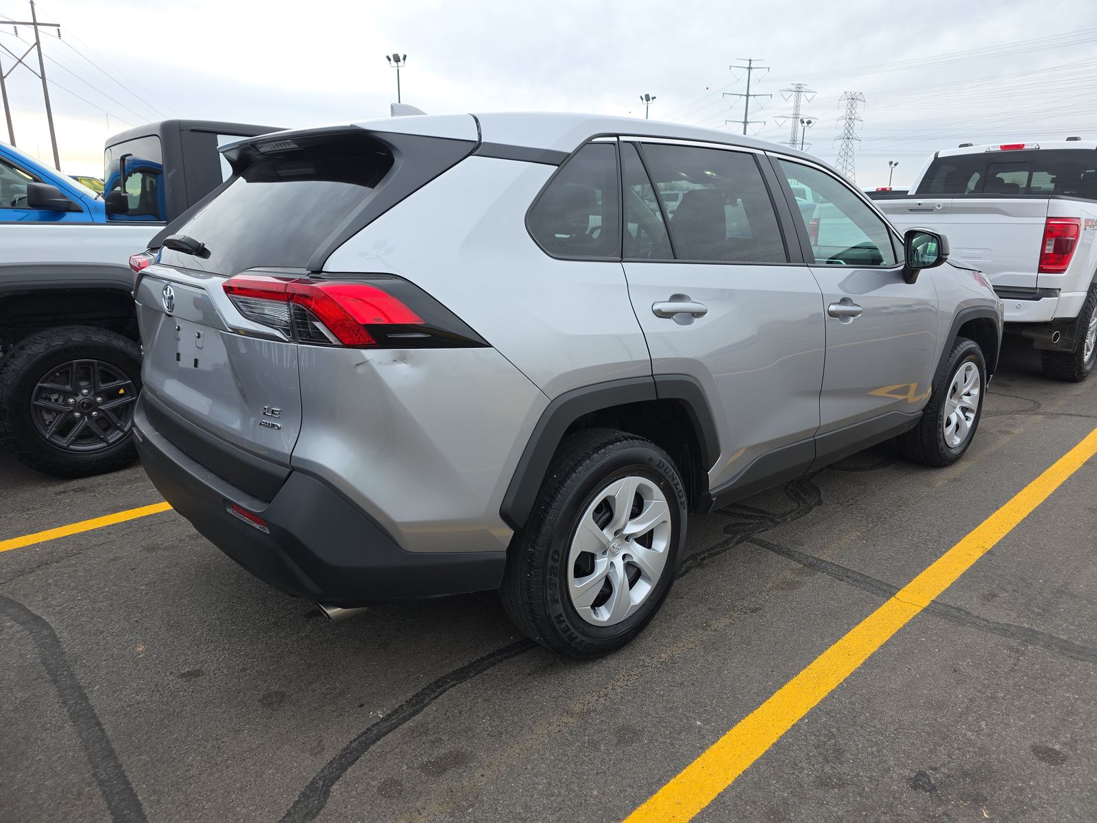 2024 Toyota RAV4 LE AWD