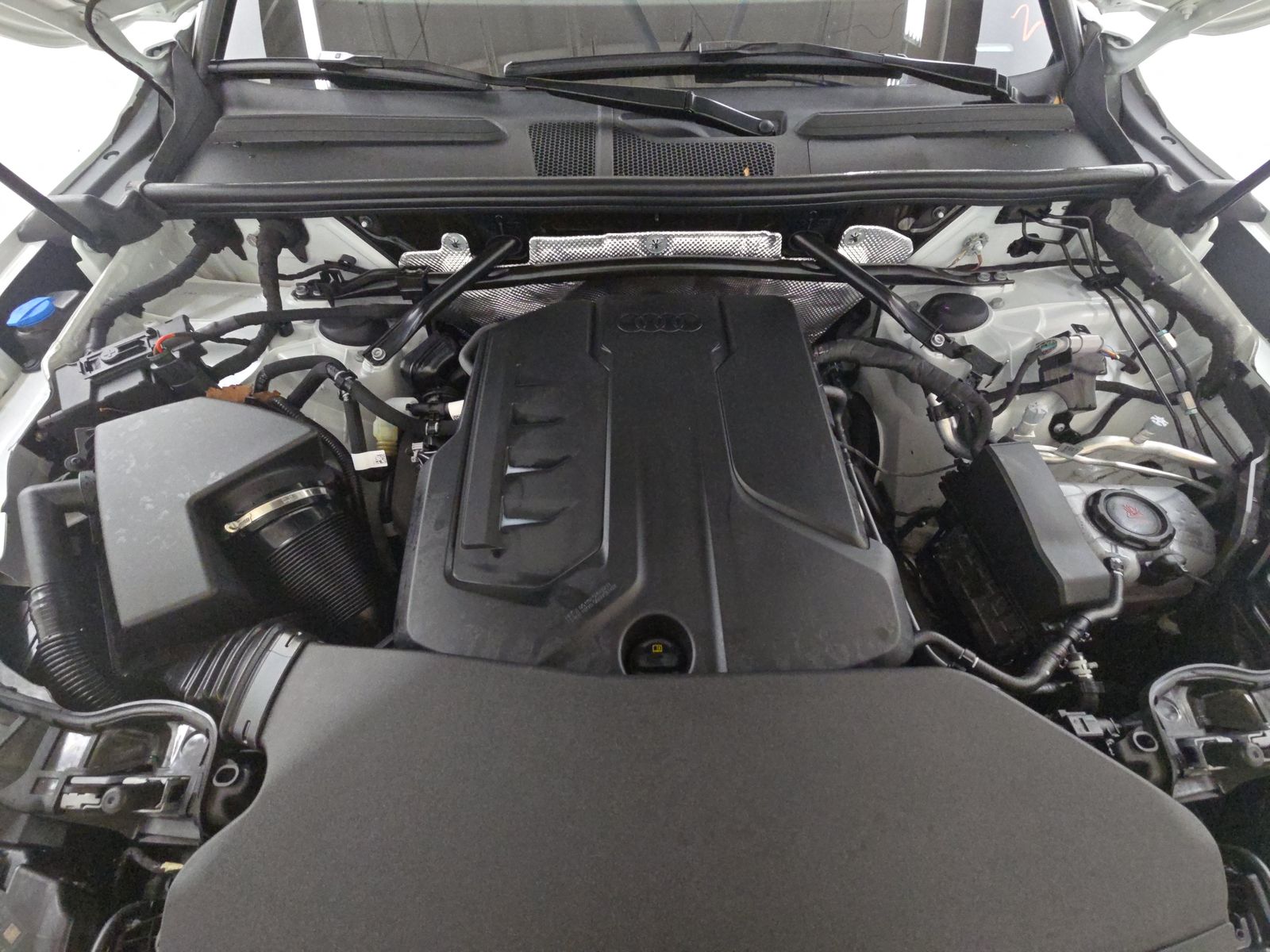 2025 Audi Q5 Premium Plus AWD