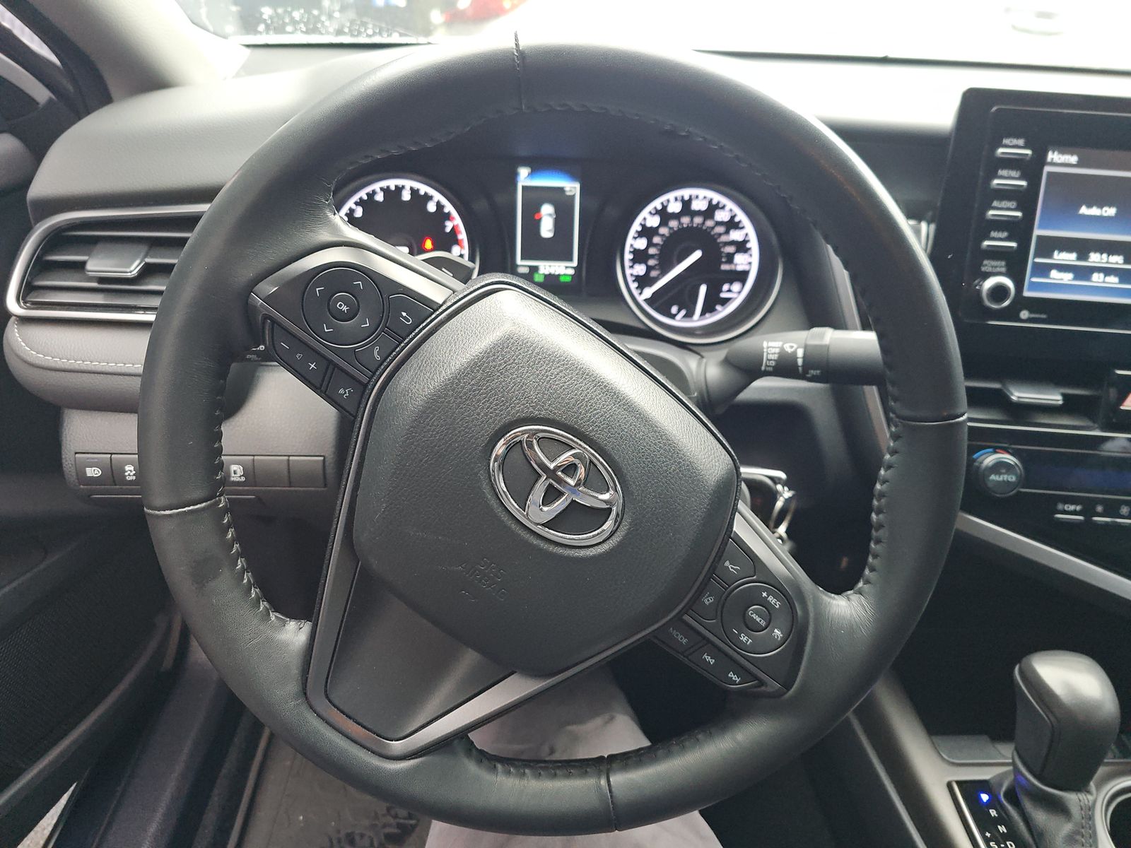 2024 Toyota Camry SE FWD