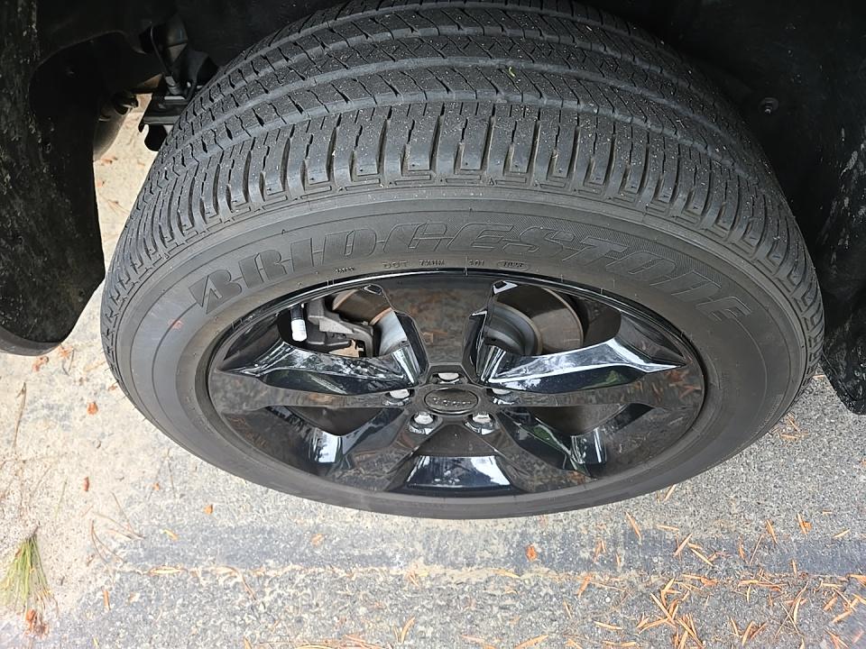 2023 Jeep Grand Cherokee Altitude AWD