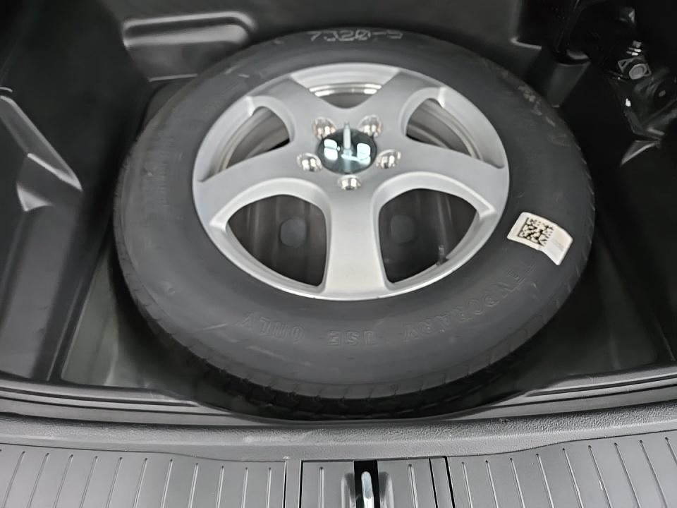 2023 Jeep Grand Cherokee Altitude AWD