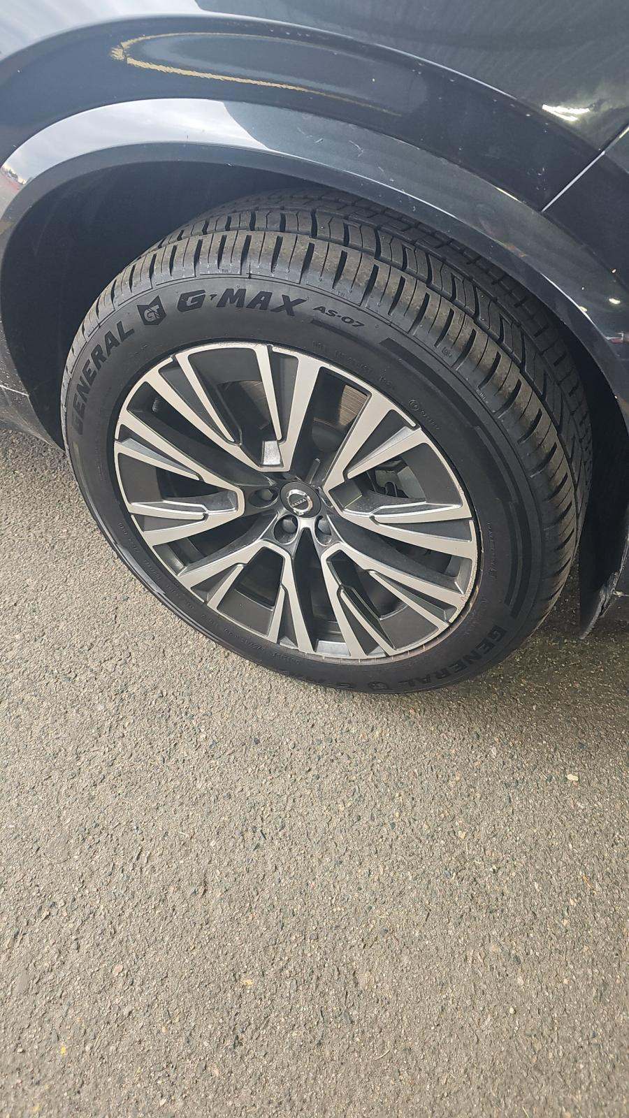 2021 Volvo XC90 Recharge T8 Inscription Expression AWD