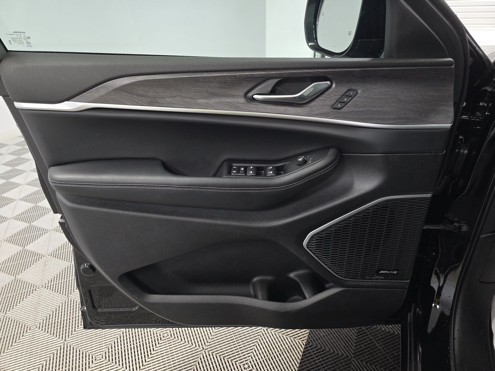2025 Jeep Grand Cherokee 4xe AWD