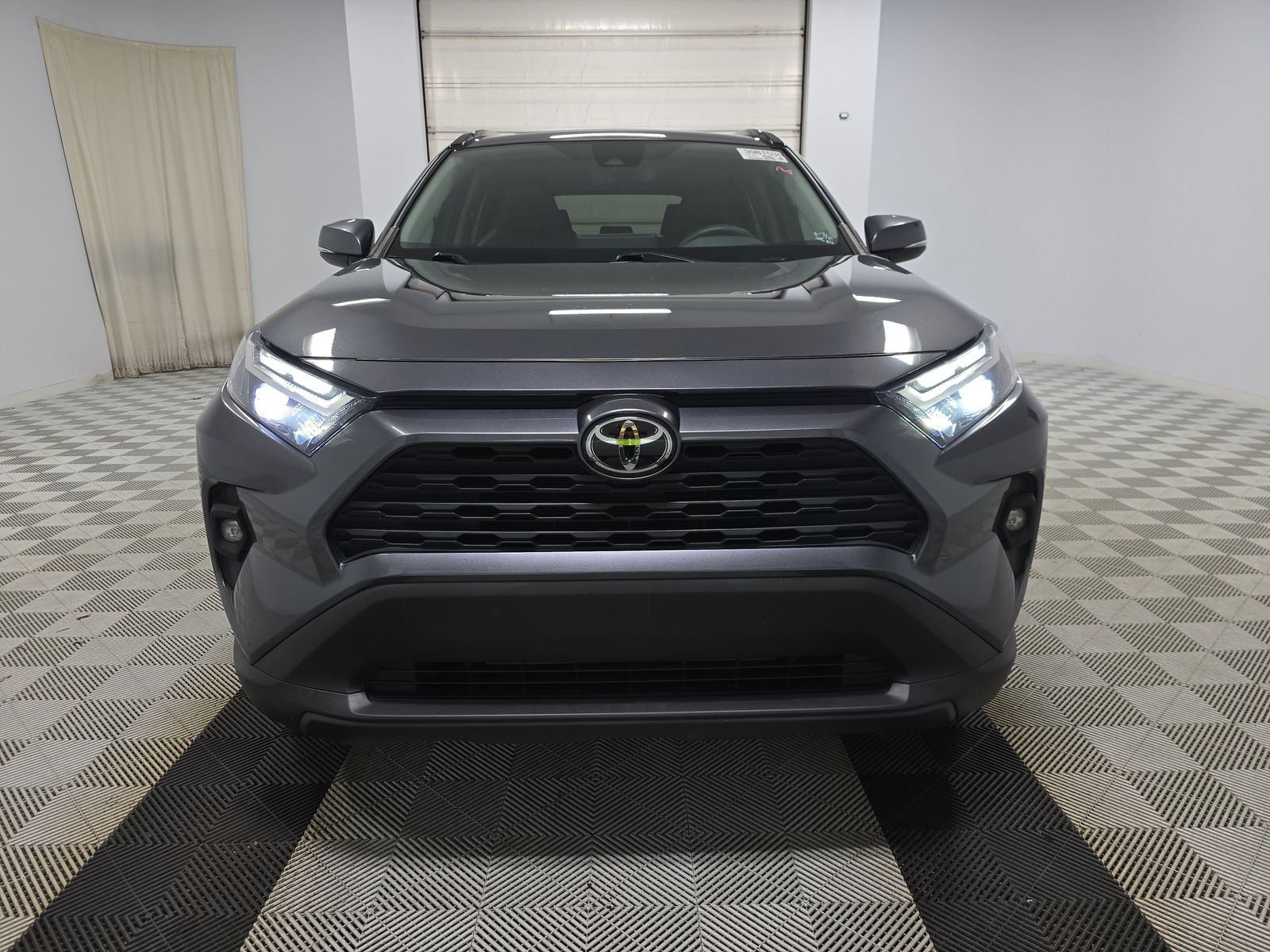 2024 Toyota RAV4 XLE Premium FWD