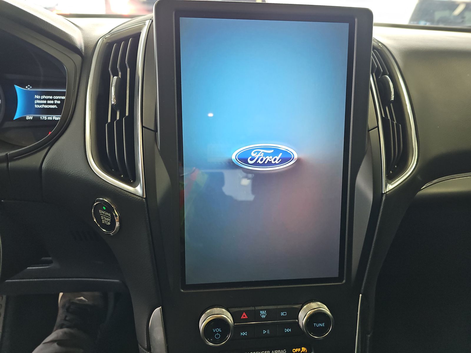 2024 Ford Edge Titanium AWD