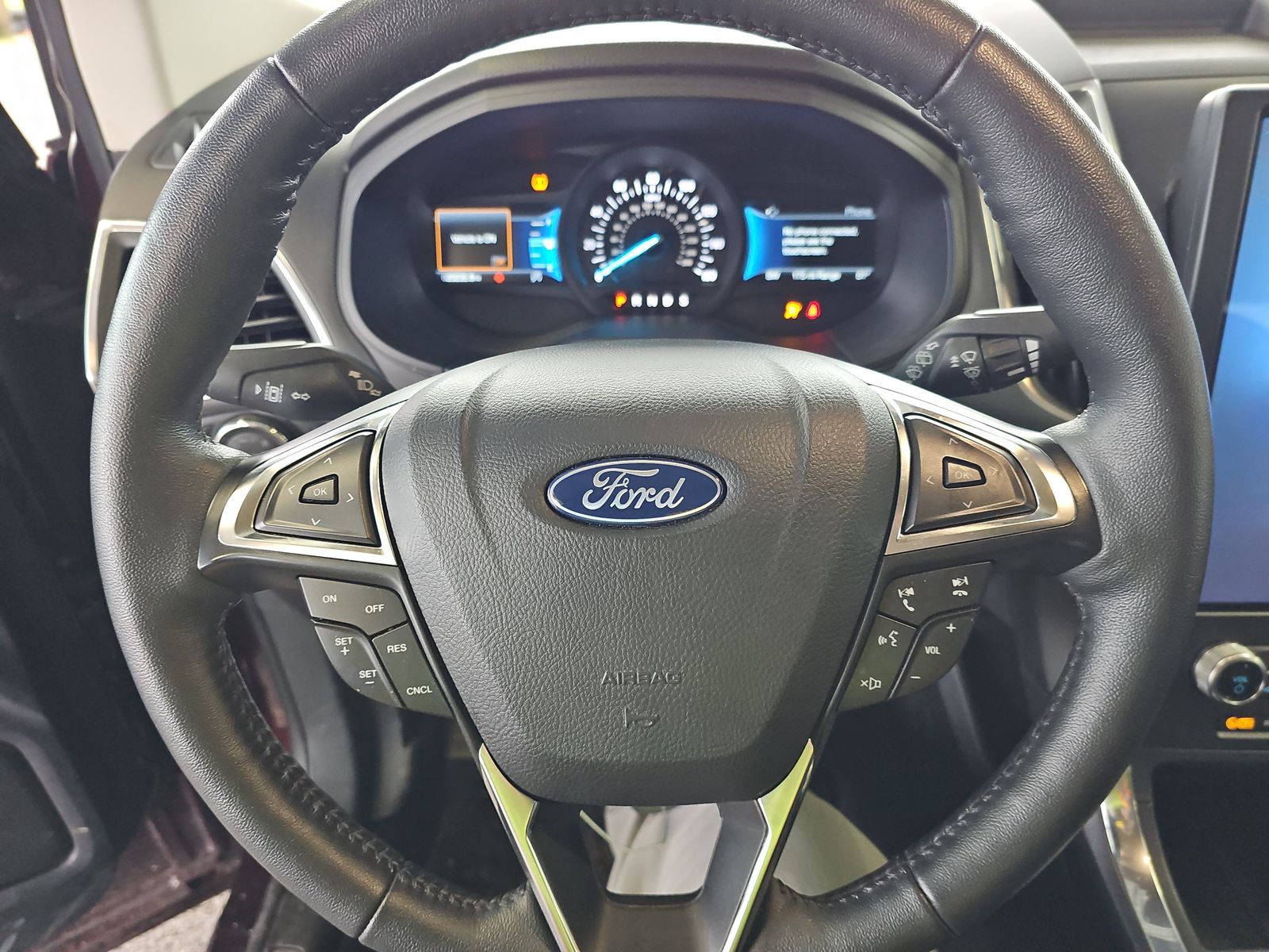 2024 Ford Edge Titanium AWD
