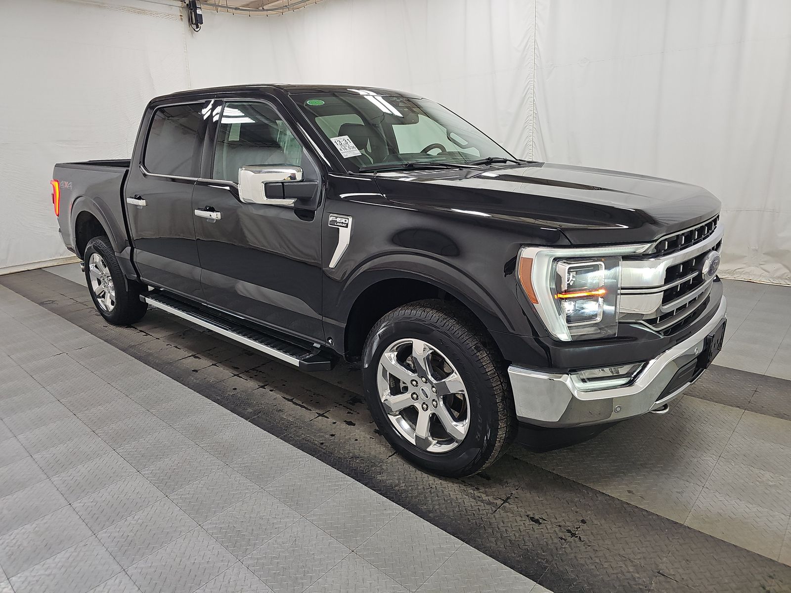 2023 Ford F-150 Lariat AWD