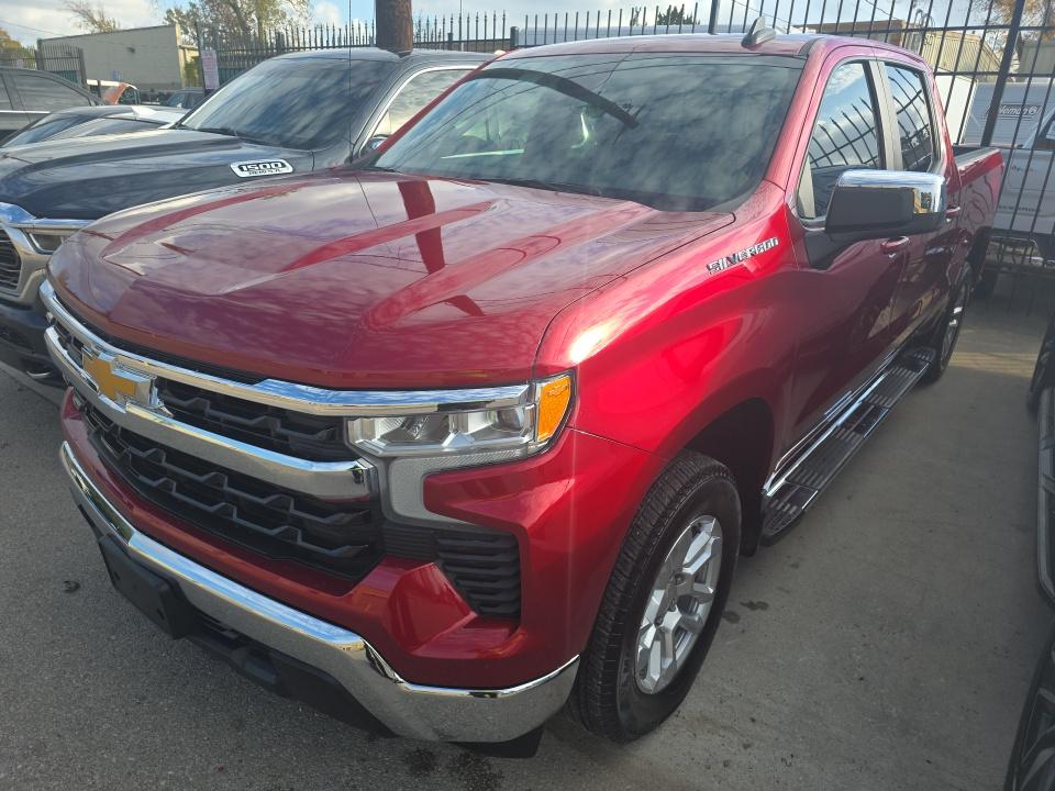 2024 Chevrolet Silverado 1500 LT RWD