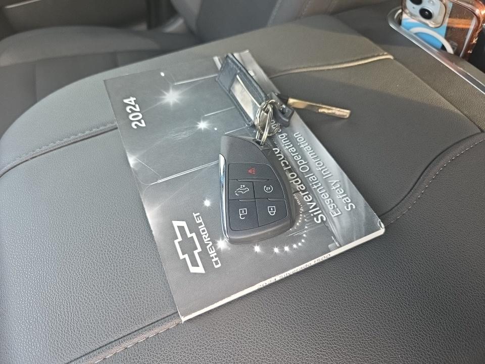 2024 Chevrolet Silverado 1500 LT RWD