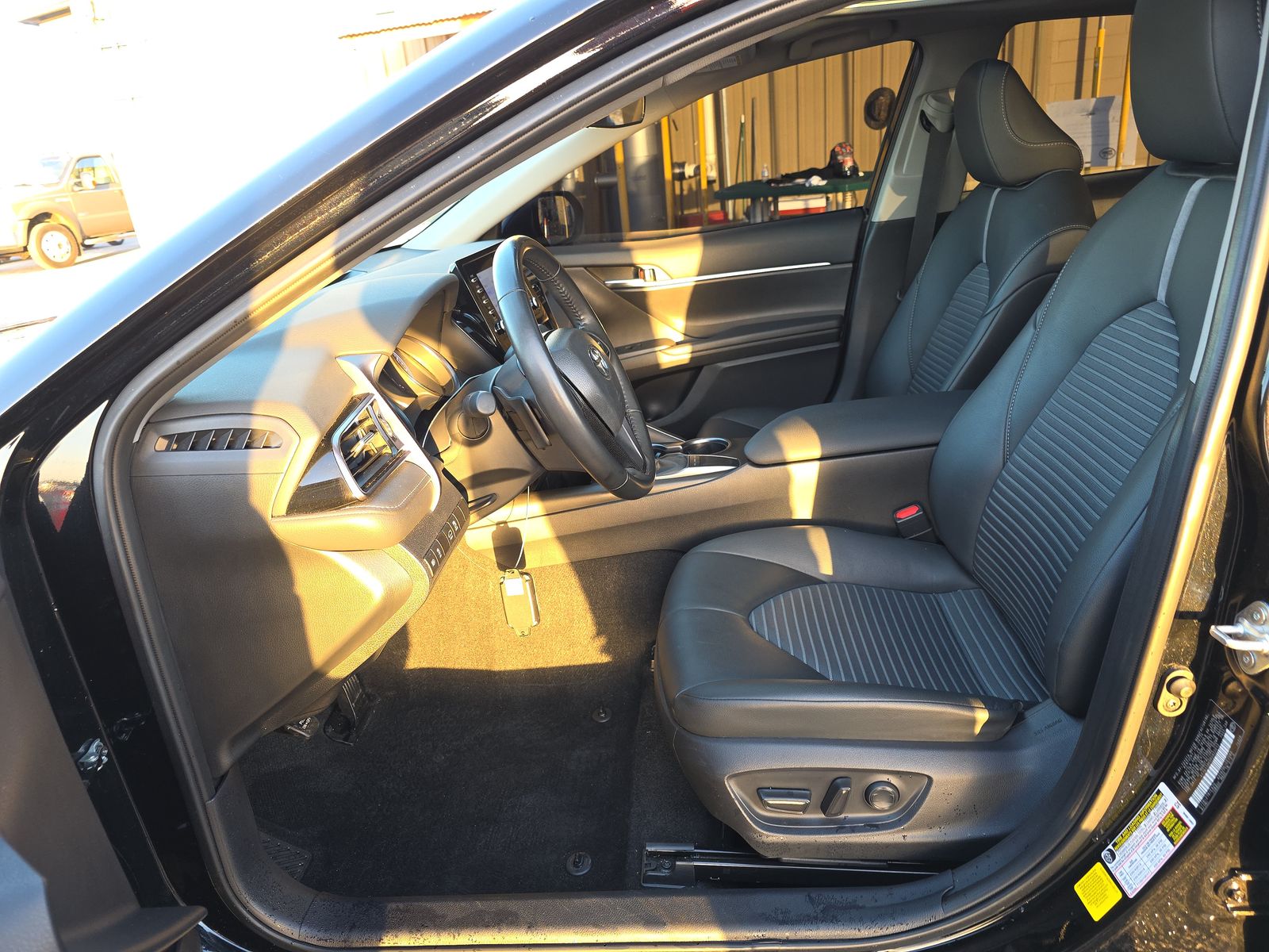 2024 Toyota Camry SE FWD