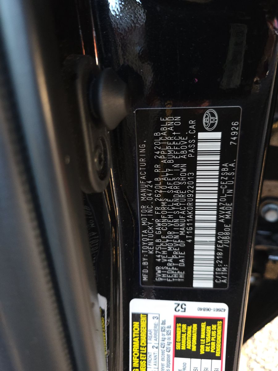 2024 Toyota Camry SE FWD