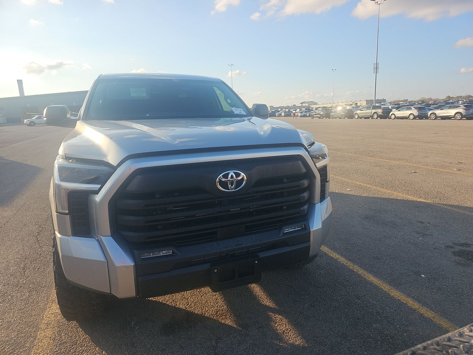 2024 Toyota Tundra SR5 AWD