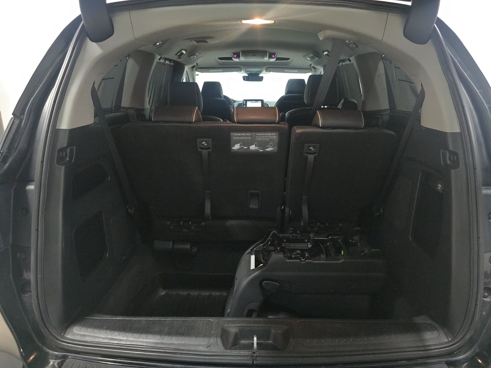 2023 Honda Odyssey Elite FWD