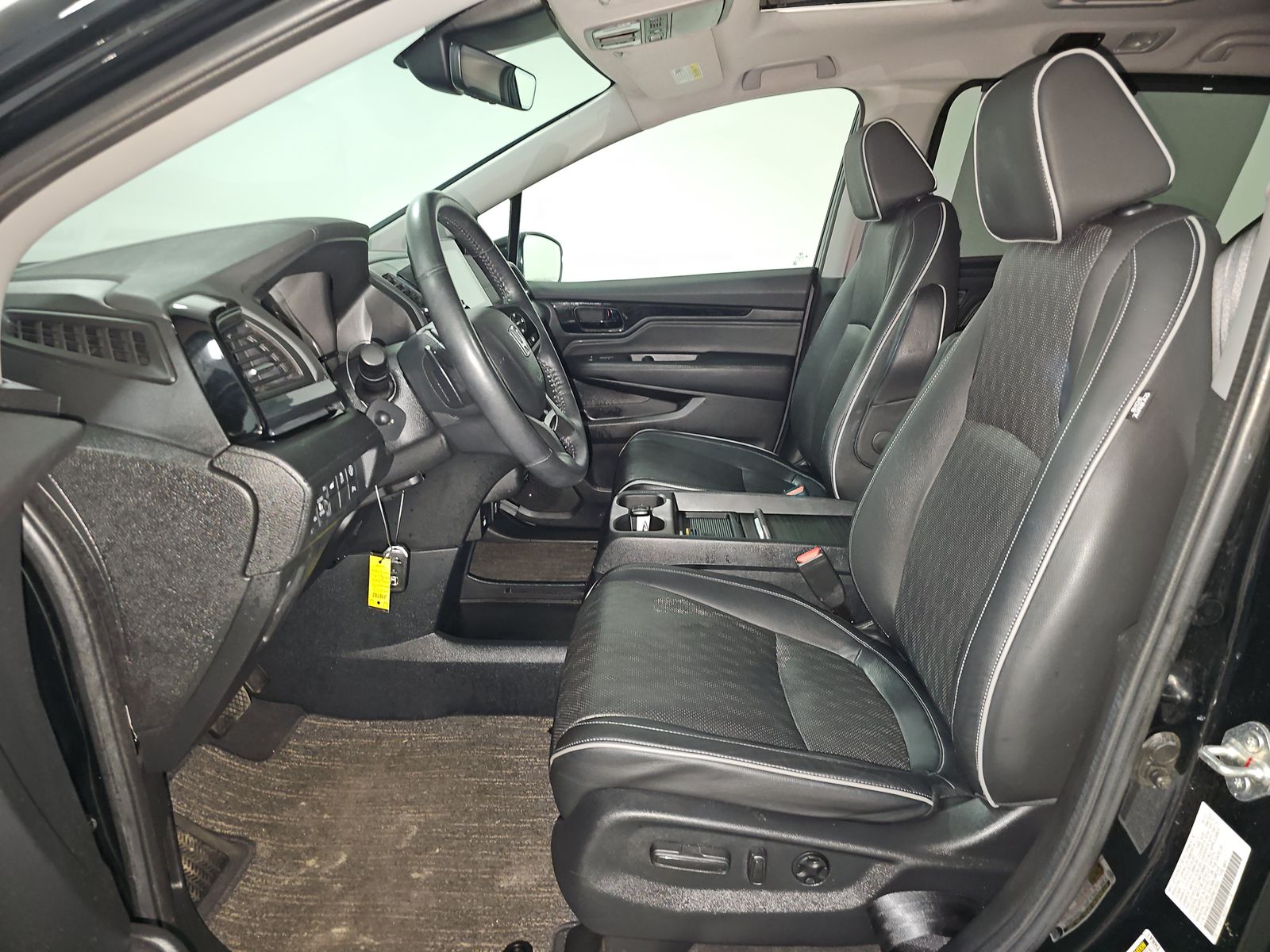 2023 Honda Odyssey Elite FWD