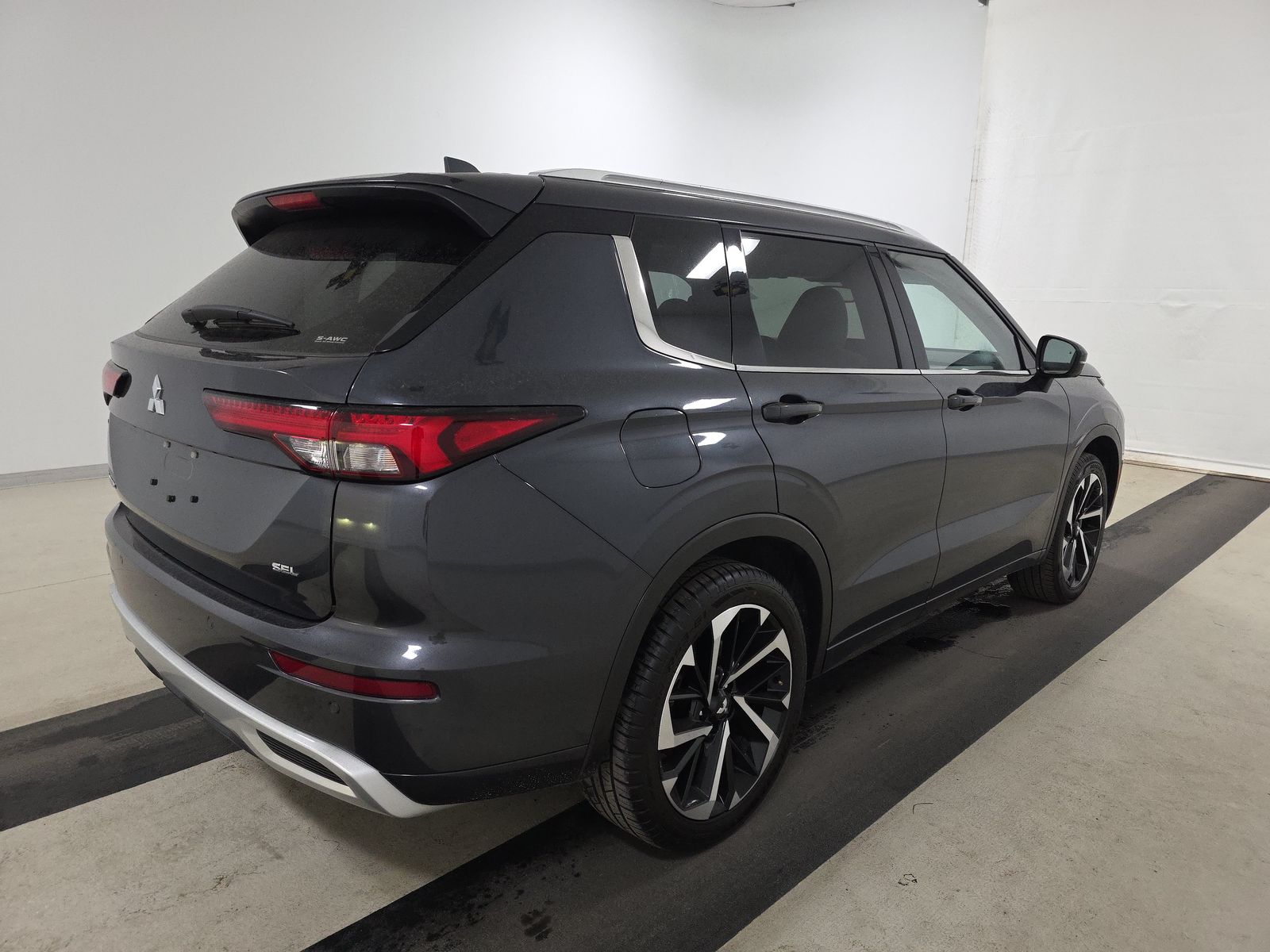 2024 Mitsubishi Outlander SEL AWD