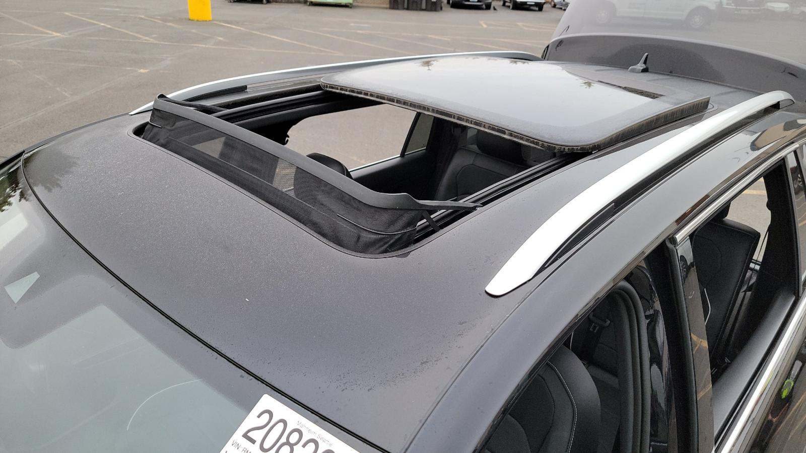 2024 Volkswagen Tiguan 2.0T SEL R-Line AWD