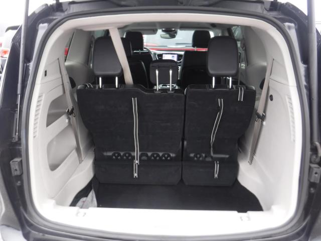 2024 Chrysler Pacifica Touring L FWD