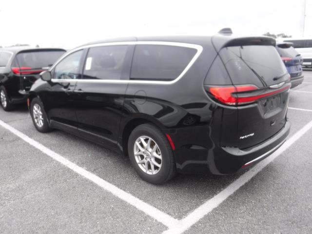 2024 Chrysler Pacifica Touring L FWD