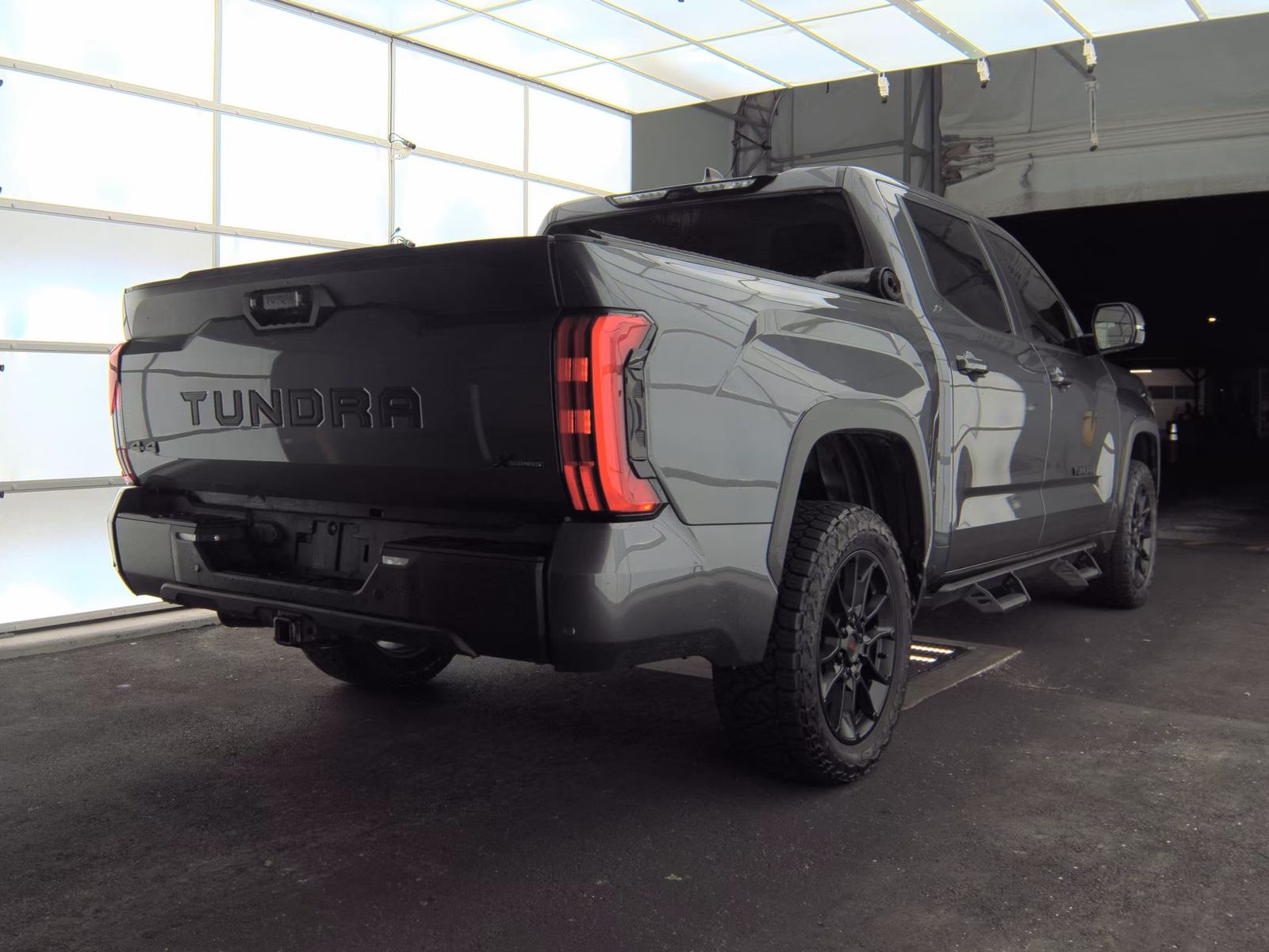 2024 Toyota Tundra SR5 AWD