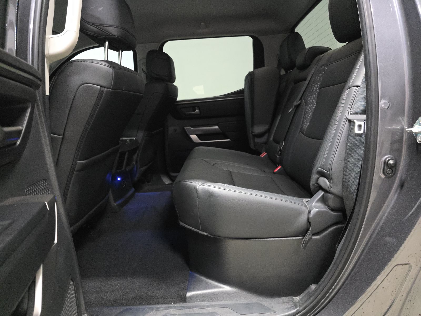 2024 Toyota Tundra SR5 AWD