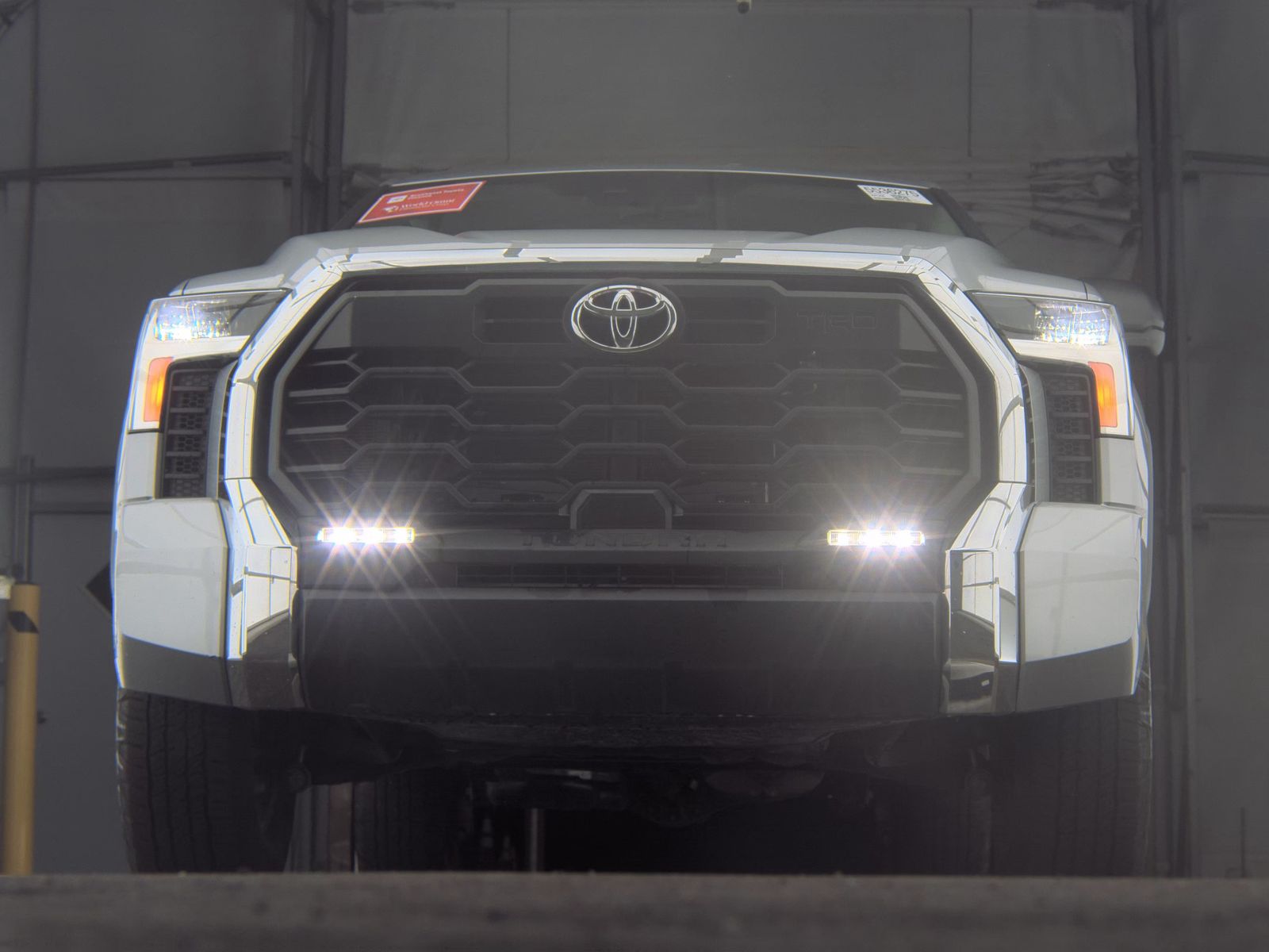 2024 Toyota Tundra SR5 AWD