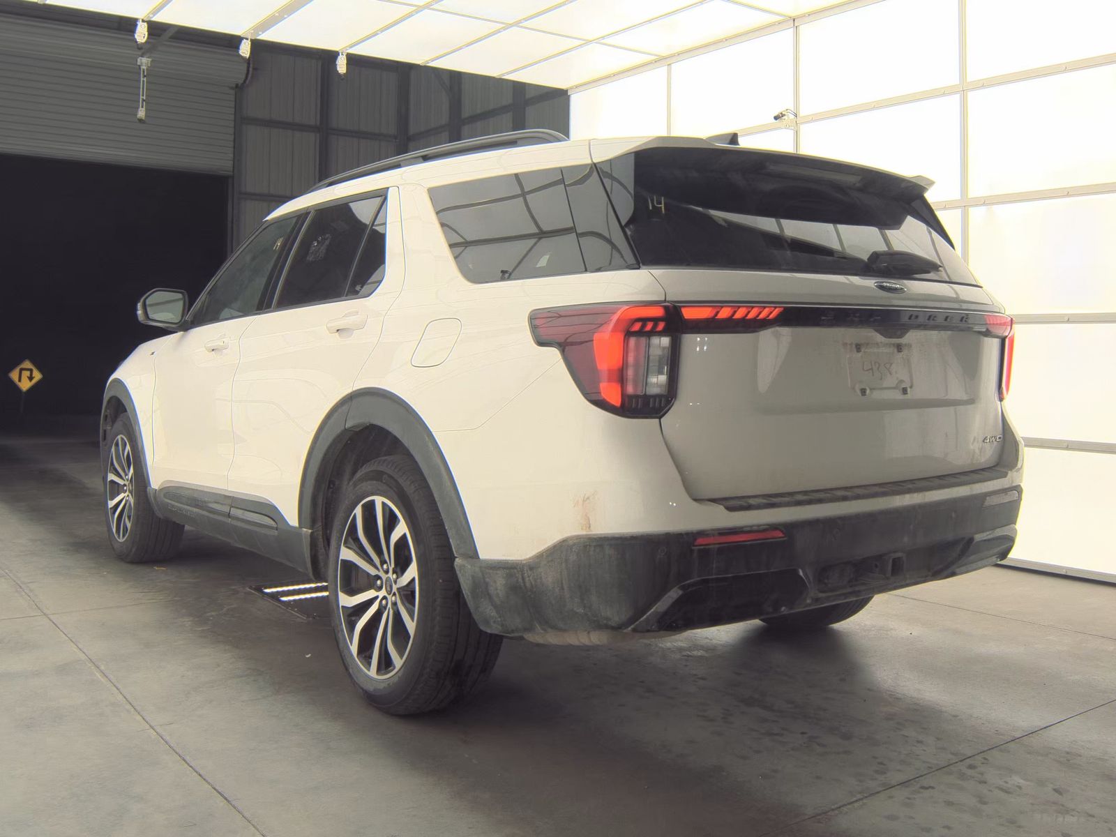 2025 Ford Explorer ST-Line AWD