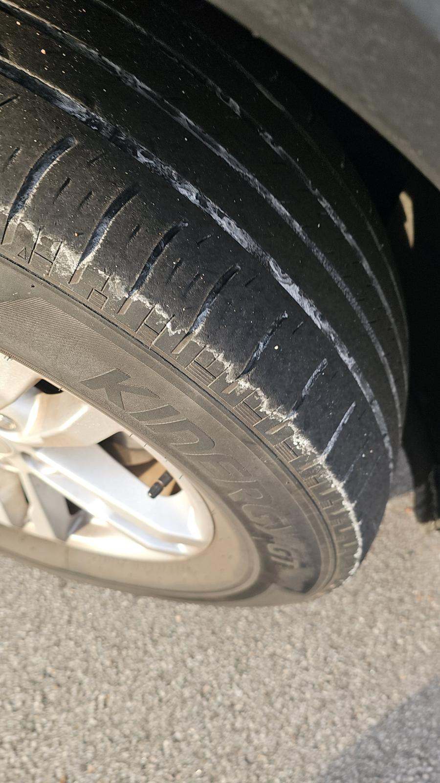 2023 Ford Explorer XLT AWD